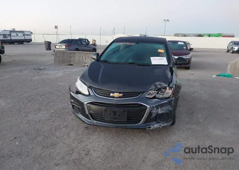 2017 Chevrolet Sonic Lt Auto from USA, damaged, VIN 1G1JD5SH8H4130467